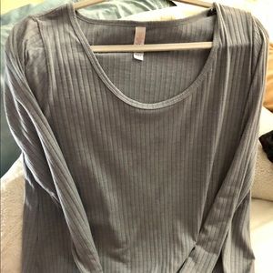 Long sleeve top like new